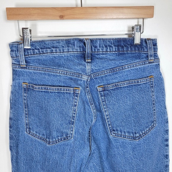 Abercrombie & Fitch The 90's Straight Ultra High Rise Size 29/8R Distressed - Picture 4 of 8